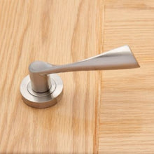 Load image into Gallery viewer, Fortuna Satin Finish Handle - Round Rose - Deanta
