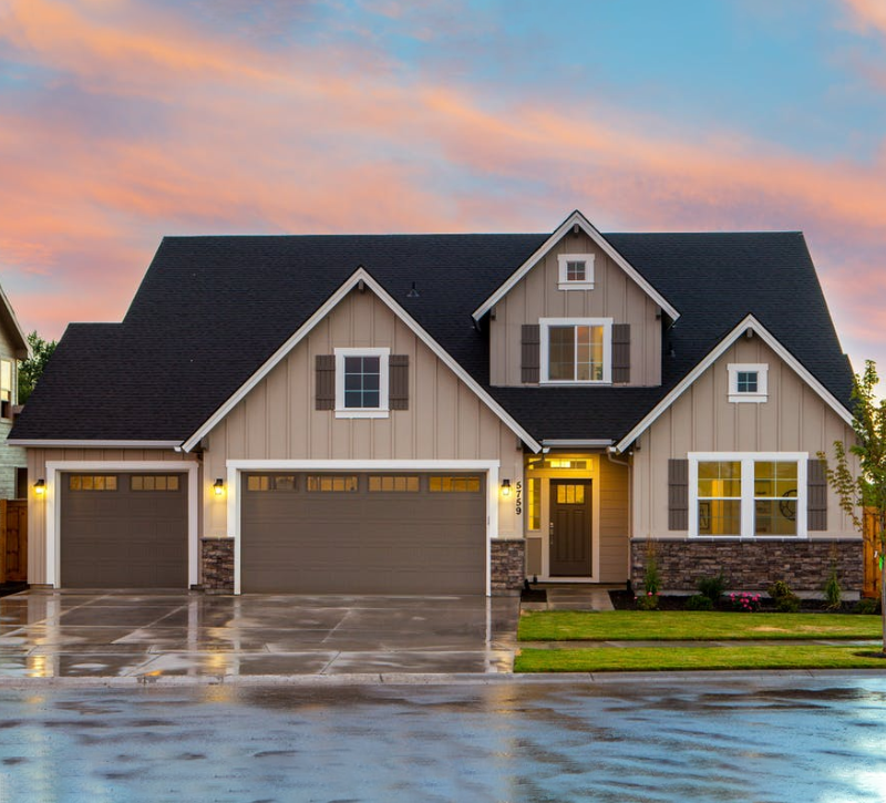How to Choose the Best Garage Door Paint for Your Home Garage