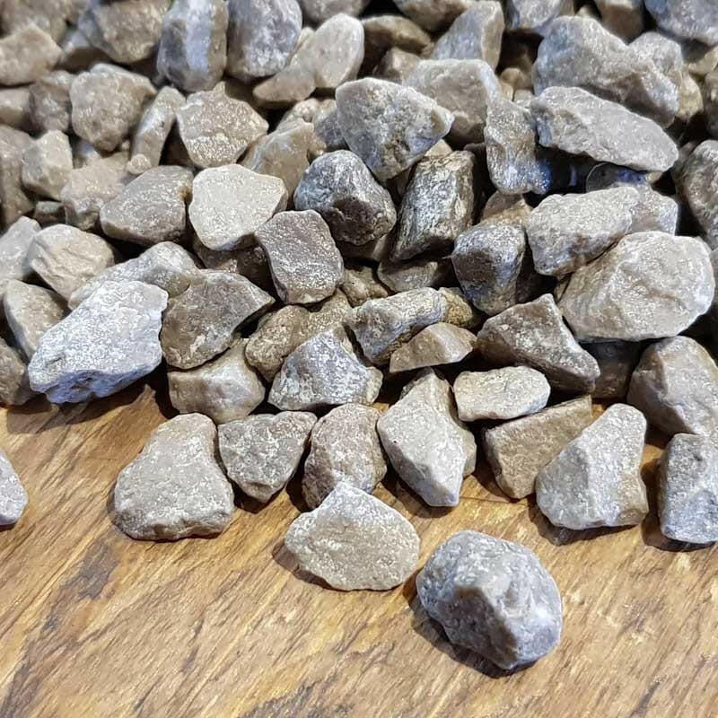 White Grey Limestone Gravel Chippings - Dandy's Topsoil & Landscape Supplies Gravel, Slate & Aggregates
