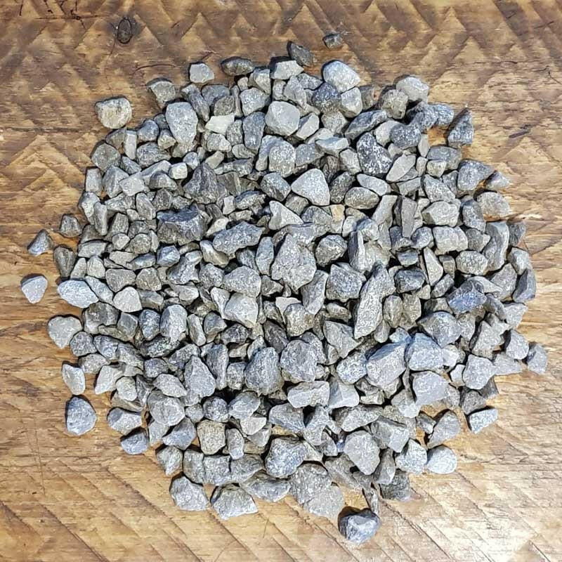 White Grey Limestone Gravel Chippings - Dandy's Topsoil & Landscape Supplies Gravel, Slate & Aggregates