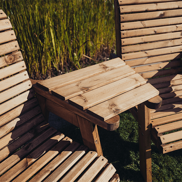 Churnet Valley Love Seat Angled - Churnet Valley