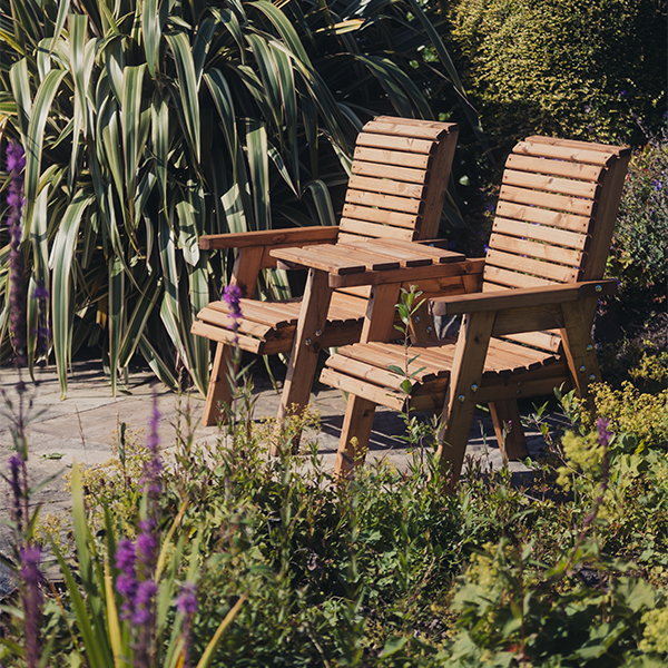Churnet Valley Love Seat Square - Churnet Valley