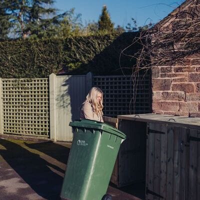 Churnet Valley Deluxe Triple Bin Store - Churnet Valley