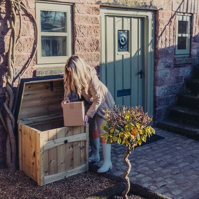 Churnet Valley Parcel Box - Churnet Valley