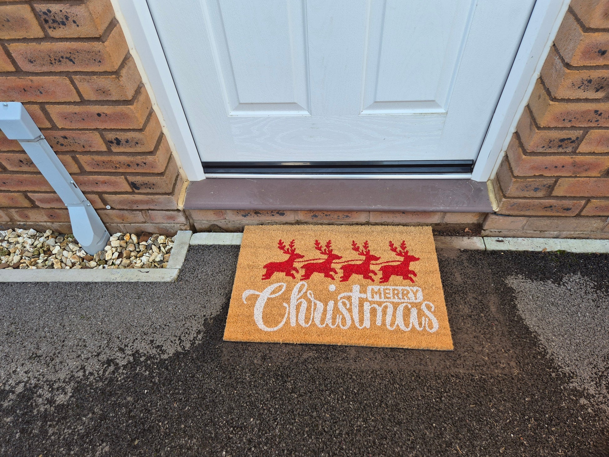 Doormat 60cm x 40cm - 'Merry Christmas' (Red/Silver) - Best4Trade-Retail Garden watering