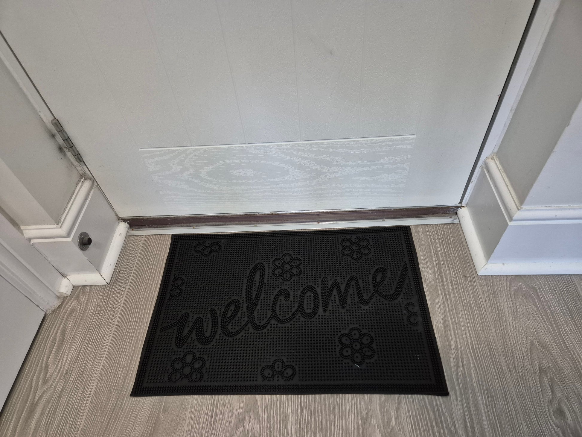 Rubber Doormat 60cm x 40cm - 'Welcome' (Small Flowers) - Best4Trade-Retail Garden watering