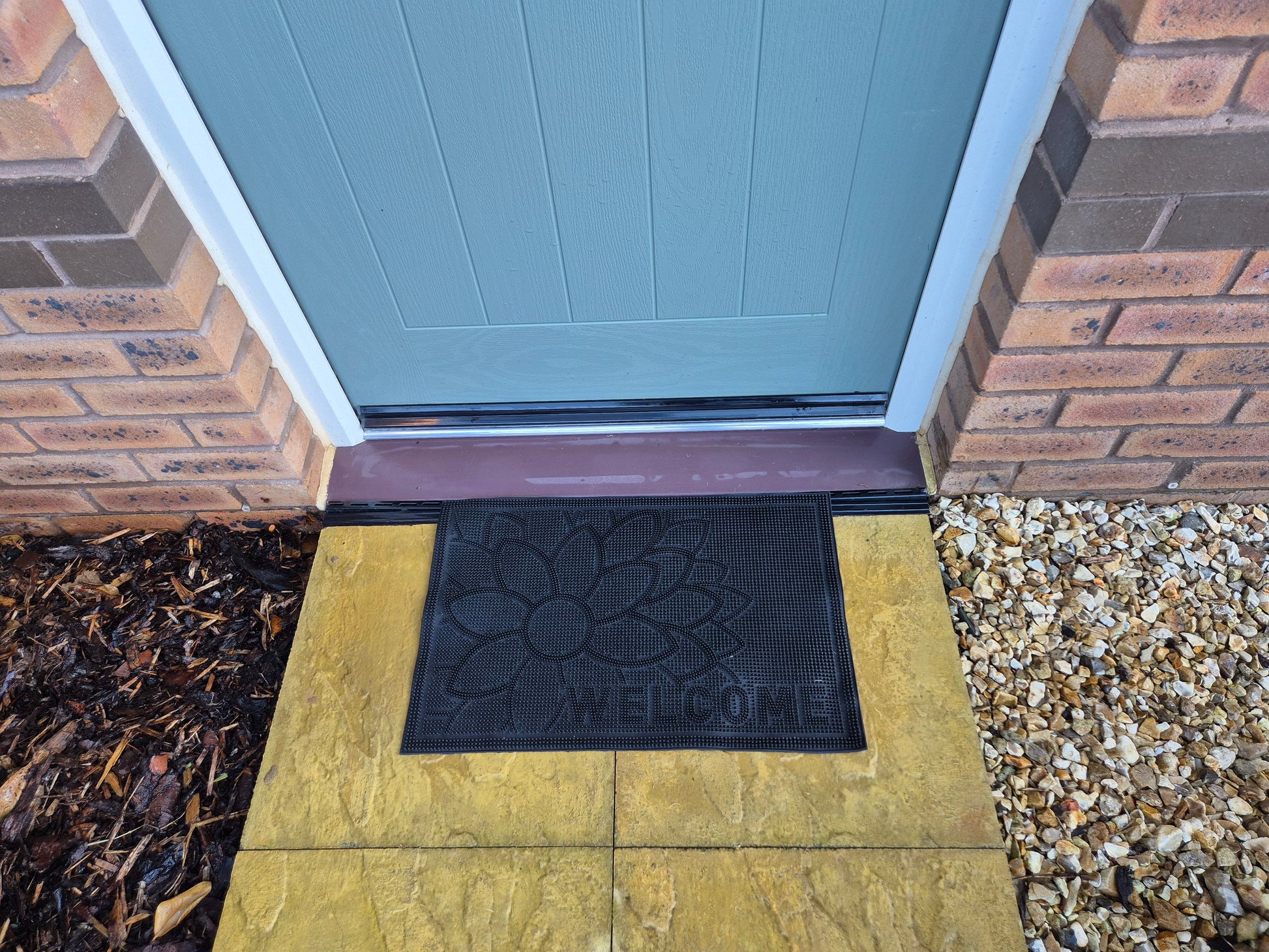 Rubber Doormat 60cm x 40cm - 'Welcome' (Flower) - Best4Trade-Retail Garden watering