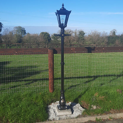 Medium foundation frame, 150mm square in galvanised steel (FF02)