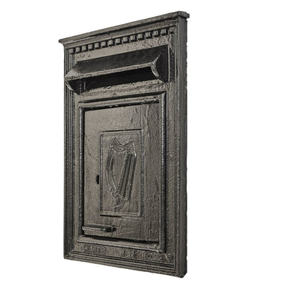 Traditional Irish Post in black for A5 sized letters (H110)