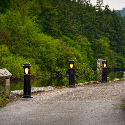 Decorative bollard light in cast iron 0.7m (H194)
