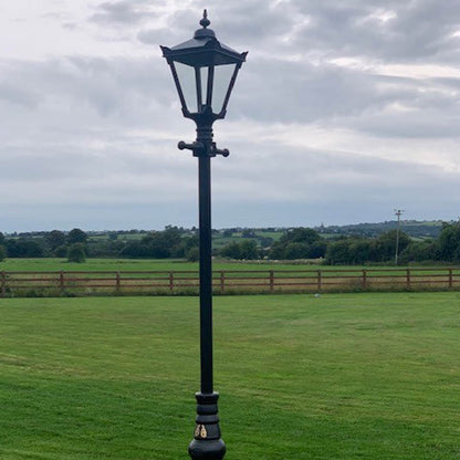 Victorian traditional cast iron lamp post 3m (H801)