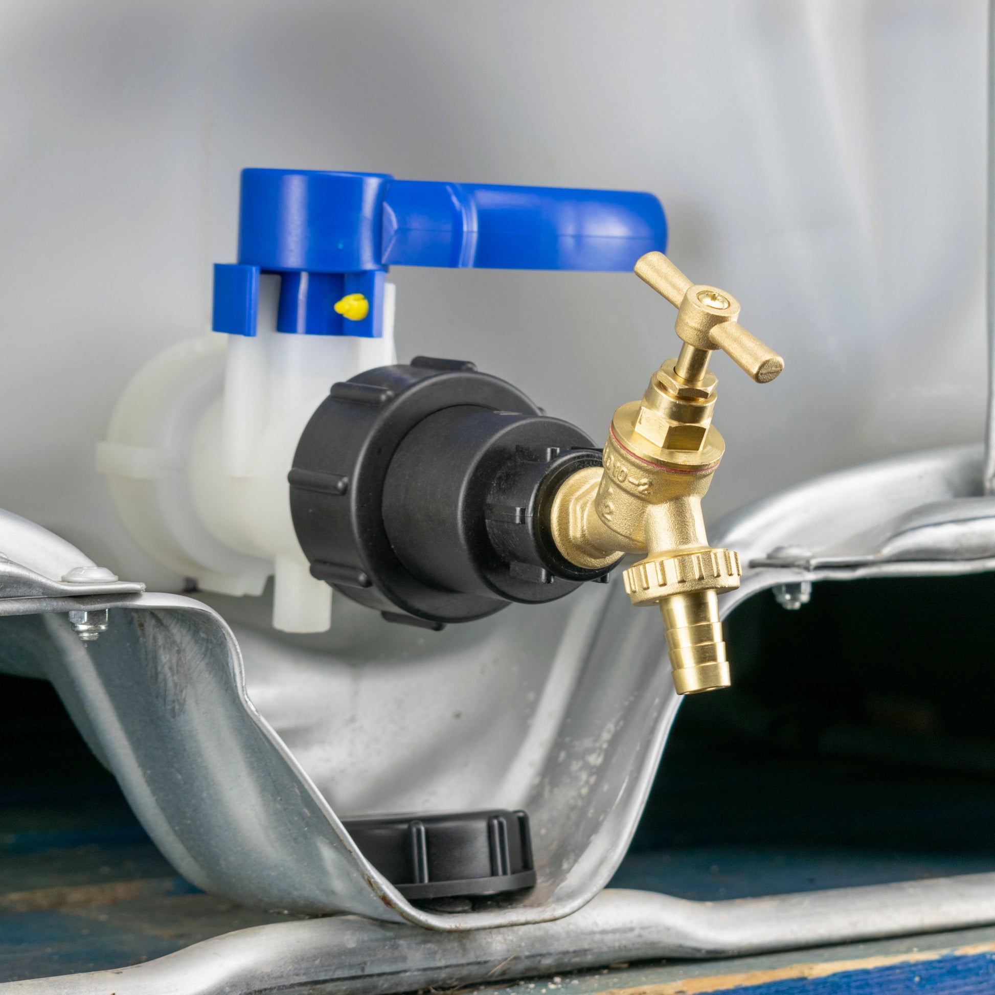 IBC 2” S60X6 - 1/2" BSPF Extender Adaptor with Brass Bib Tap ½” Barb - Best4Trade-Retail