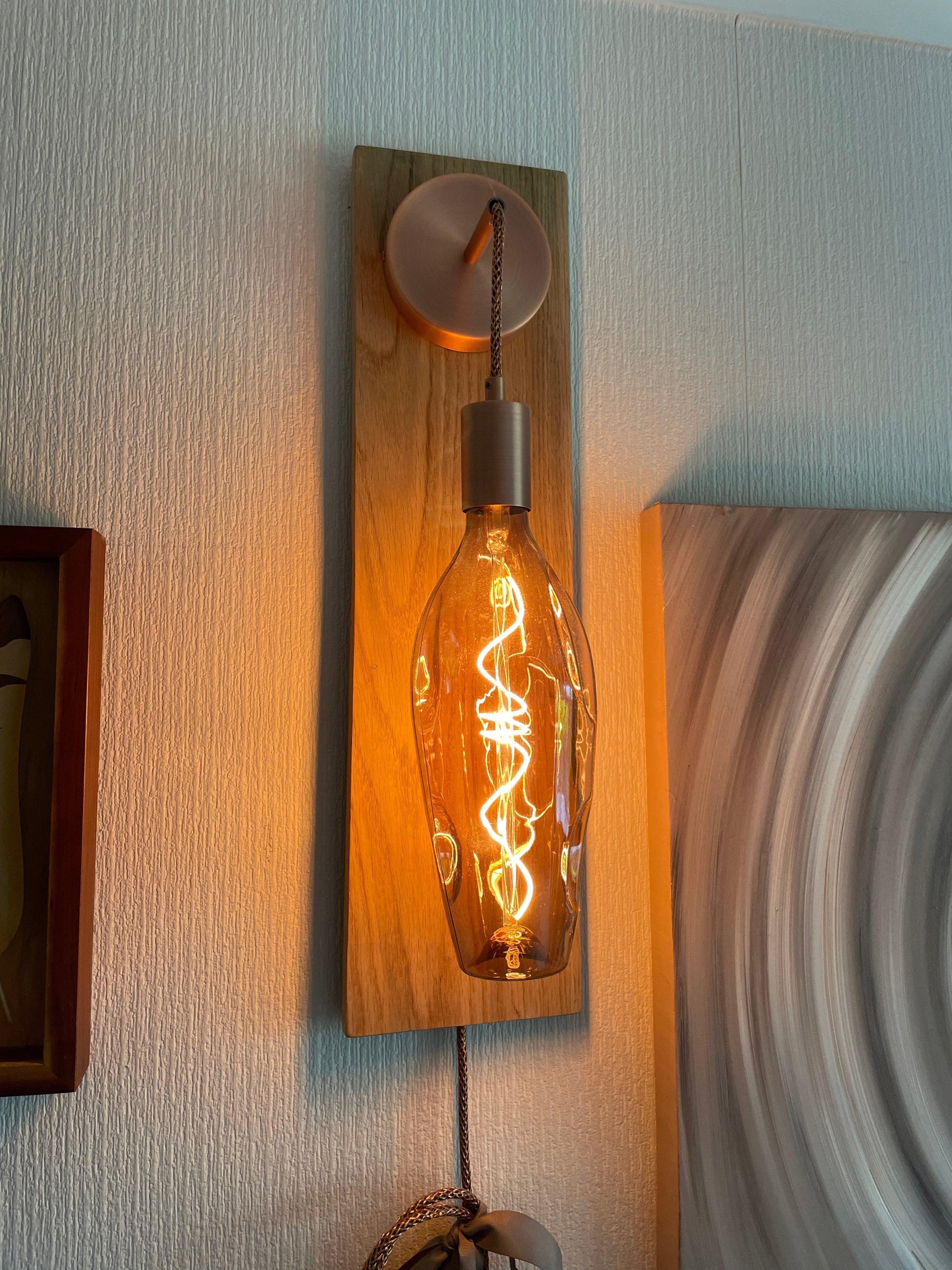 Modern Oak Wall Light | Wooden Wall Sconce for Hallway, Bedside & Staircase Lighting - MooBoo Home Lighting