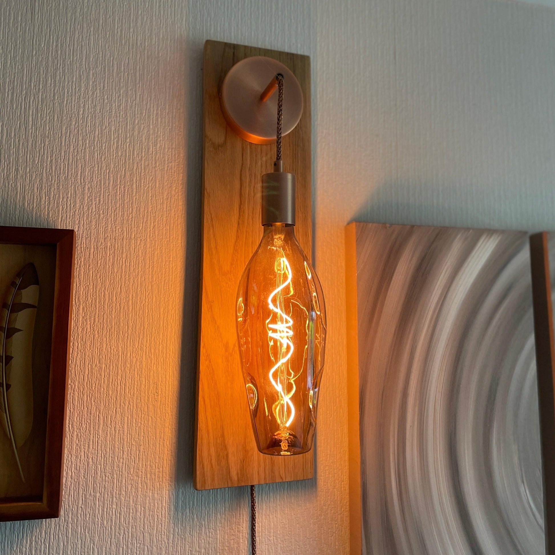 Modern Oak Wall Light | Wooden Wall Sconce for Hallway, Bedside & Staircase Lighting - MooBoo Home Lighting