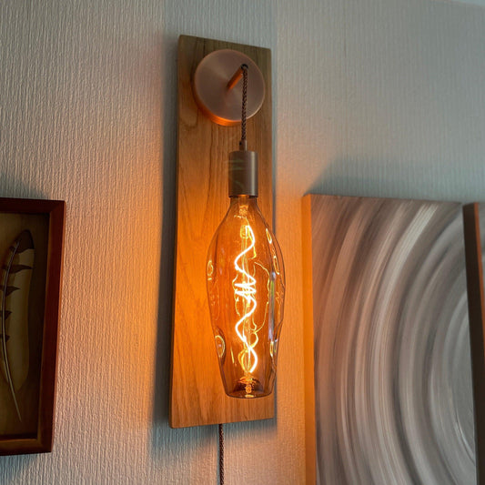 Modern Oak Wall Light | Wooden Wall Sconce for Hallway, Bedside & Staircase Lighting - MooBoo Home Lighting