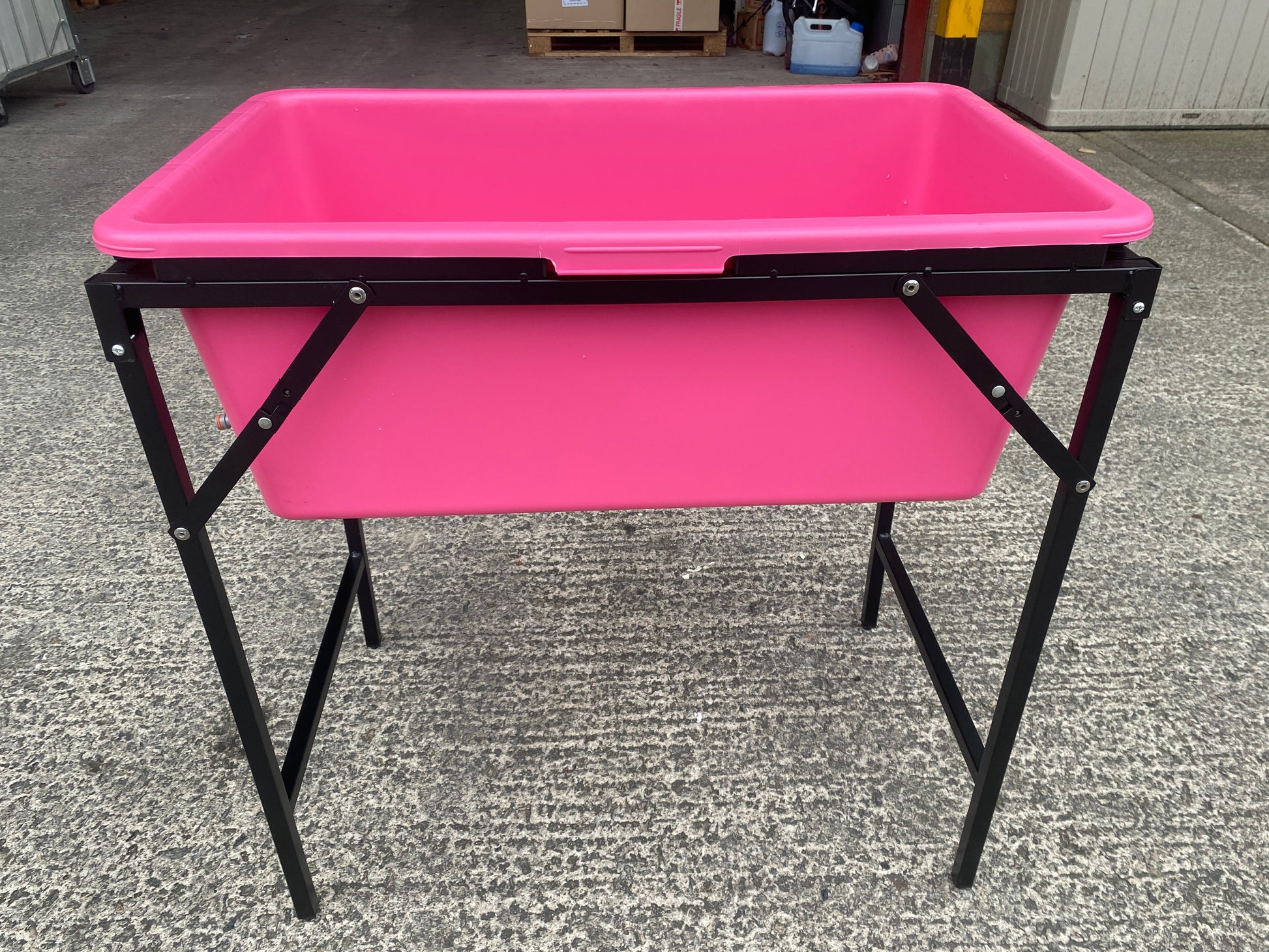 Pink Dog Bath with Drain Valve (Lime) and Stand - Best4Trade-Retail PETS