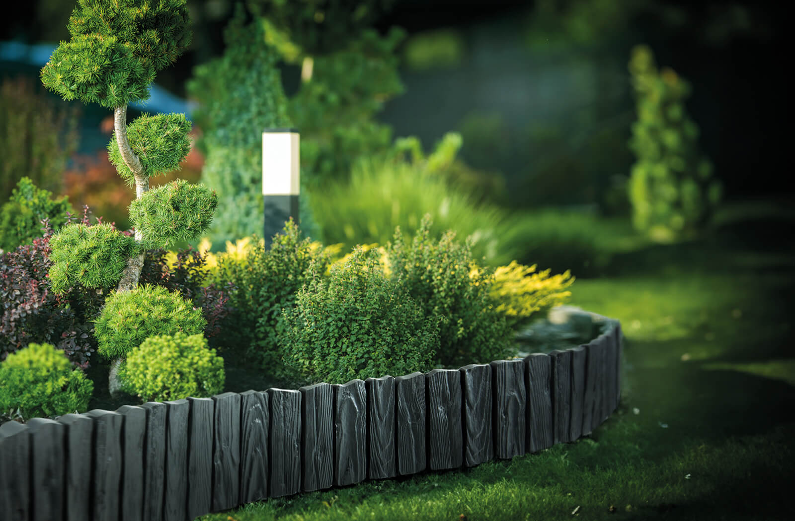 Lawn Edging, Plastic Palisade Wood Effect, 2.32m, Gray - Best4Trade-Retail Garden tools & Accesories
