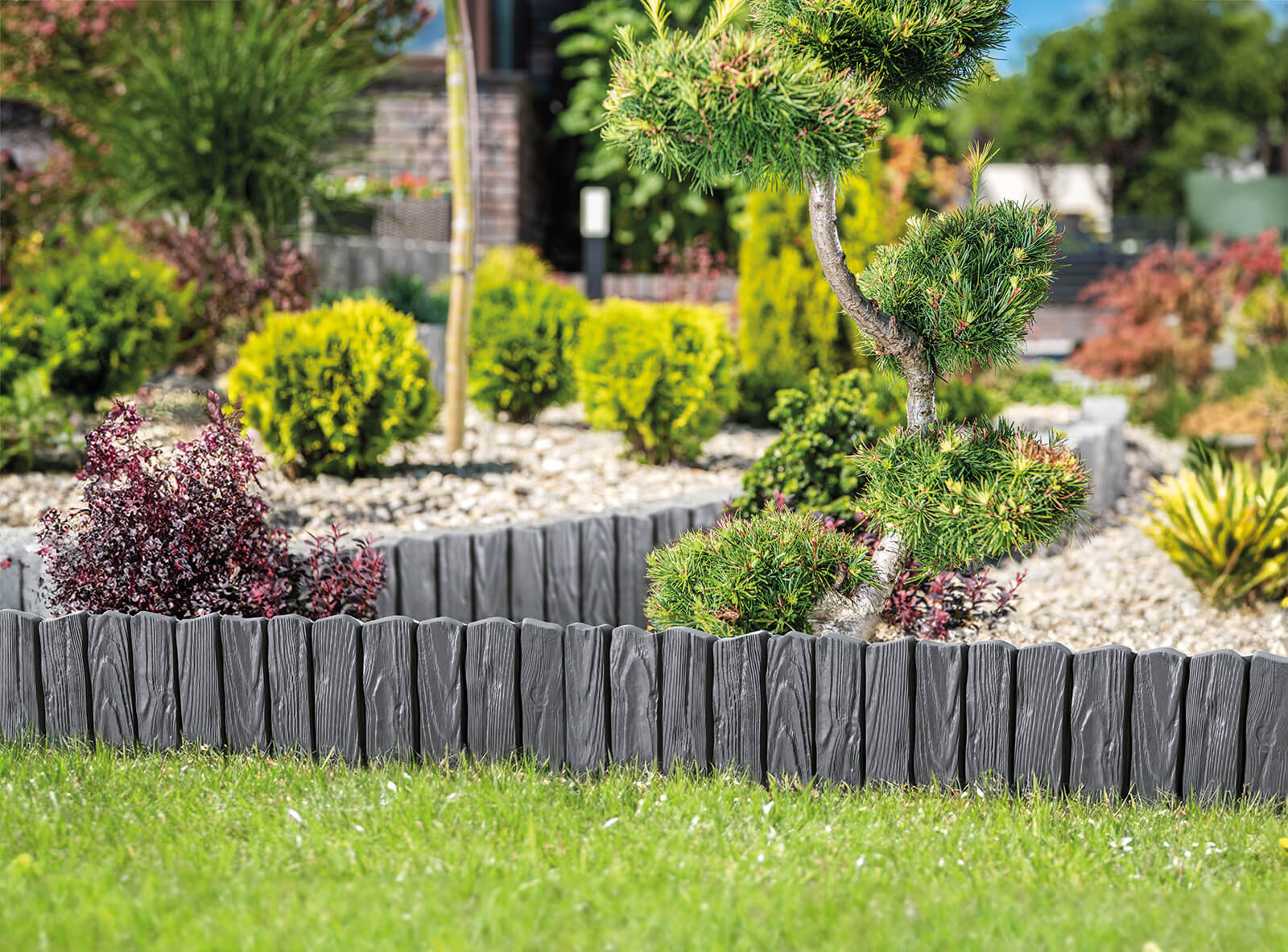 Lawn Edging, Plastic Palisade Wood Effect, 2.32m, Black - Best4Trade-Retail Garden tools & Accesories