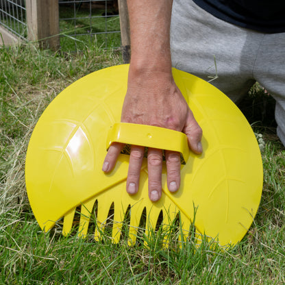 Leaf Grab Garden Cleaning Scoops, Yellow - Best4Trade-Retail Garden tools & Accesories