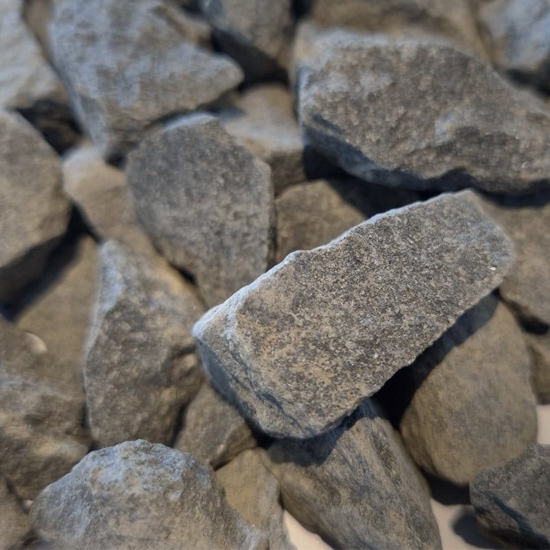 Black Diamond Gravel Chippings - Dandy's Topsoil & Landscape Supplies Gravel, Slate & Aggregates