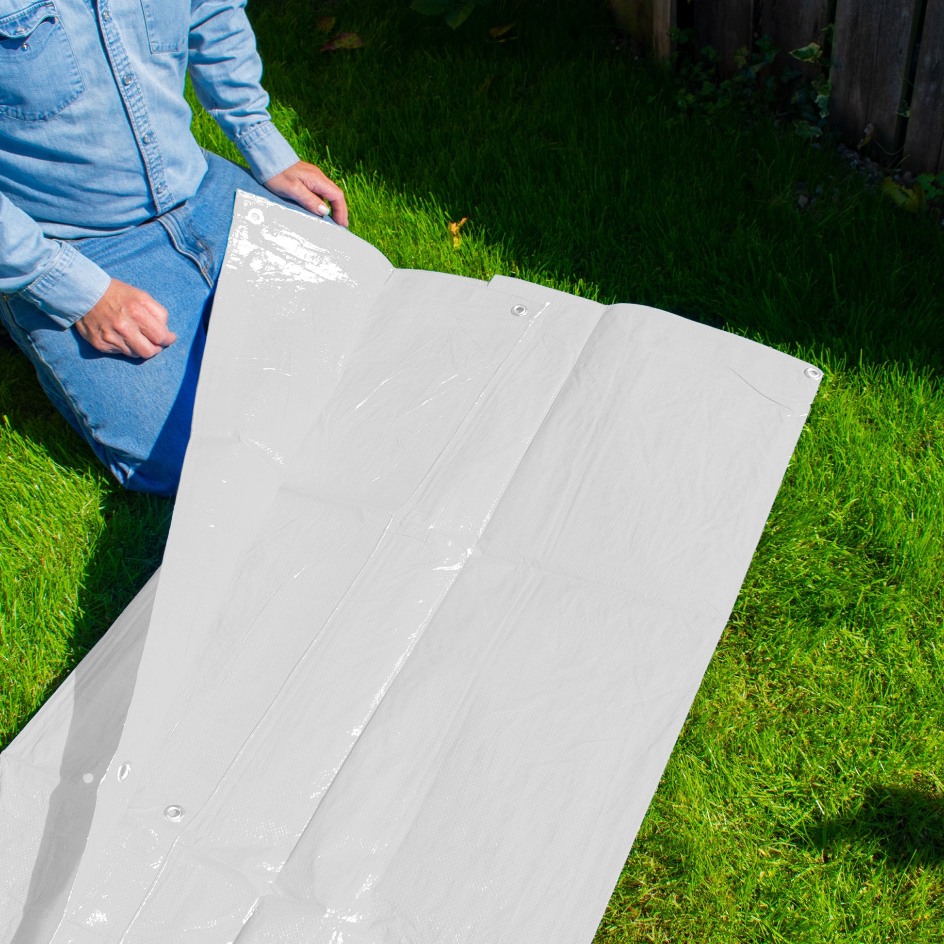 White M-Grade Tarpaulin 4m x 5m - Best4Trade-Retail Tarpaulins