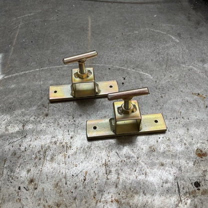 Timber Clamp Brackets (pair) - RHINOBUILD Bricklaying Tools