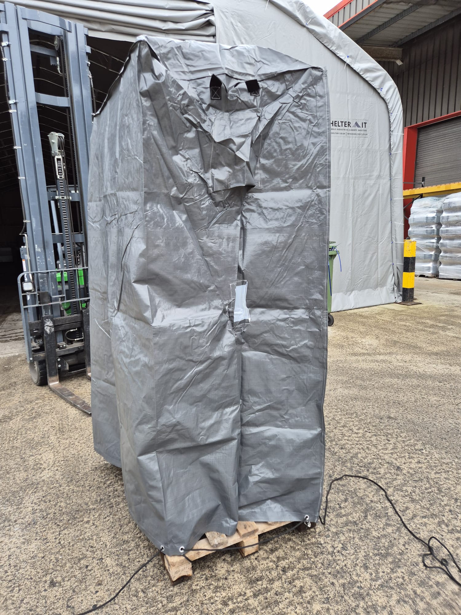 Pallet Bag Covers MEDIUM 1.3M x 1.1M x 2.2M - Best4Trade-Retail Tarpaulins