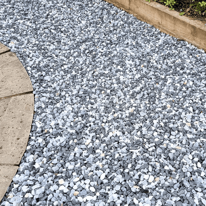 Black Ice Gravel Chippings - Dandy's Topsoil & Landscape Supplies Gravel, Slate & Aggregates
