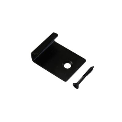 Piranha Universal Starter Clips with Screws (Pack of 25) - Piranha