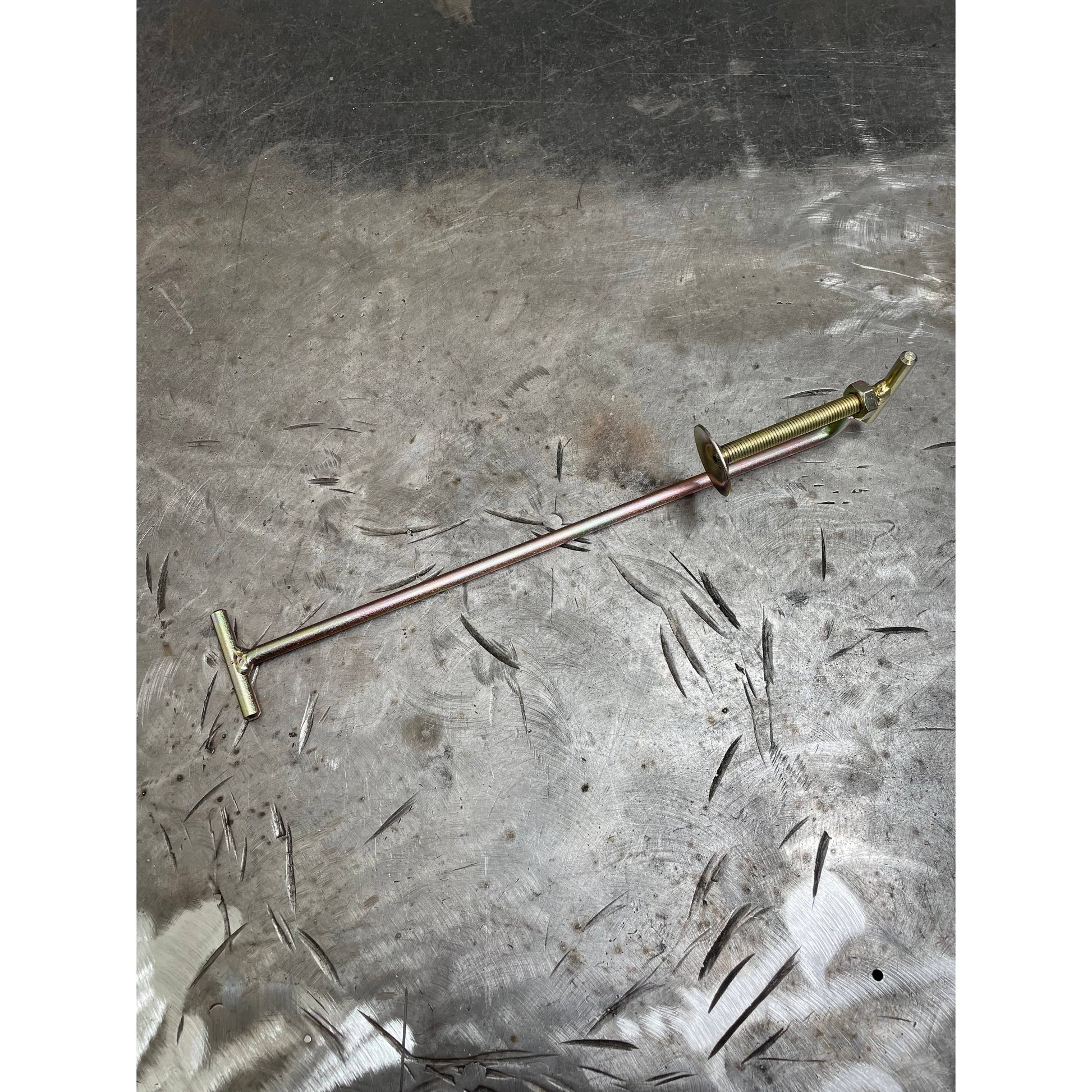 Internal Clamp - T-Bar Bed Joint XL (215mm wall) - RHINOBUILD Bricklaying Tools