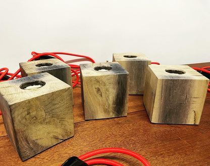 Mini oak cube lamp