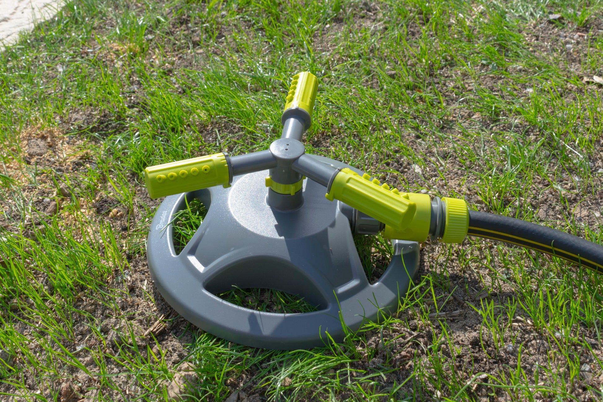 Bradas 3-Arm Rotating Sprinkler Lime Line - Best4Trade-Retail Garden watering