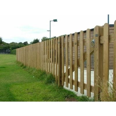 Round Pale Palisade Gate