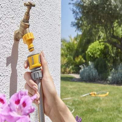 2070 Soft Touch Hose End Connector - Hozelock