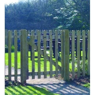 Round Pale Palisade Gate