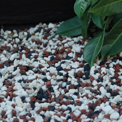 8mm - 11mm - Multi-Mix Gravel Chippings - 850kg Bag - Build4less
