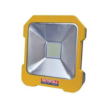 Load image into Gallery viewer, SMD LED Task Light with Power Take Off 20W 110V - Faithfull
