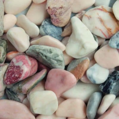 20mm - 50mm - Flamingo Pebbles - 850kg Bag