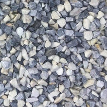 Load image into Gallery viewer, 20mm - Polar Ice Gravel Chippings - 850kg Bag - Build4less
