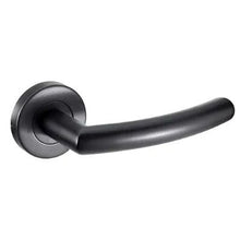 Load image into Gallery viewer, Raven Latch Pack Door Handle - Matt Black - JB Kind
