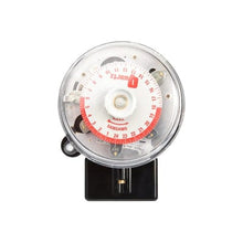 Load image into Gallery viewer, Sangamo Q555 Round Pattern 4 Pin 110V Time Switch - E S P Ltd
