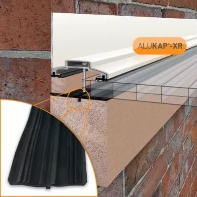 Alukap-XR 60mm Wall Bar 55mm SL Fit RG BR Alu E/Cap - Clear Amber