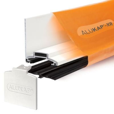 Alukap-XR 60mm Wall Bar 55mm SL Fit RG BR Alu E/Cap - Clear Amber