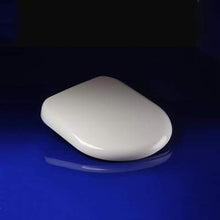 Load image into Gallery viewer, Compact Quick Release Soft Close Wrap Over Urea Seat in Alpine White - RAK Ceramics
